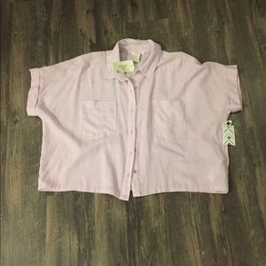 NWT Cropped Button down shirt
